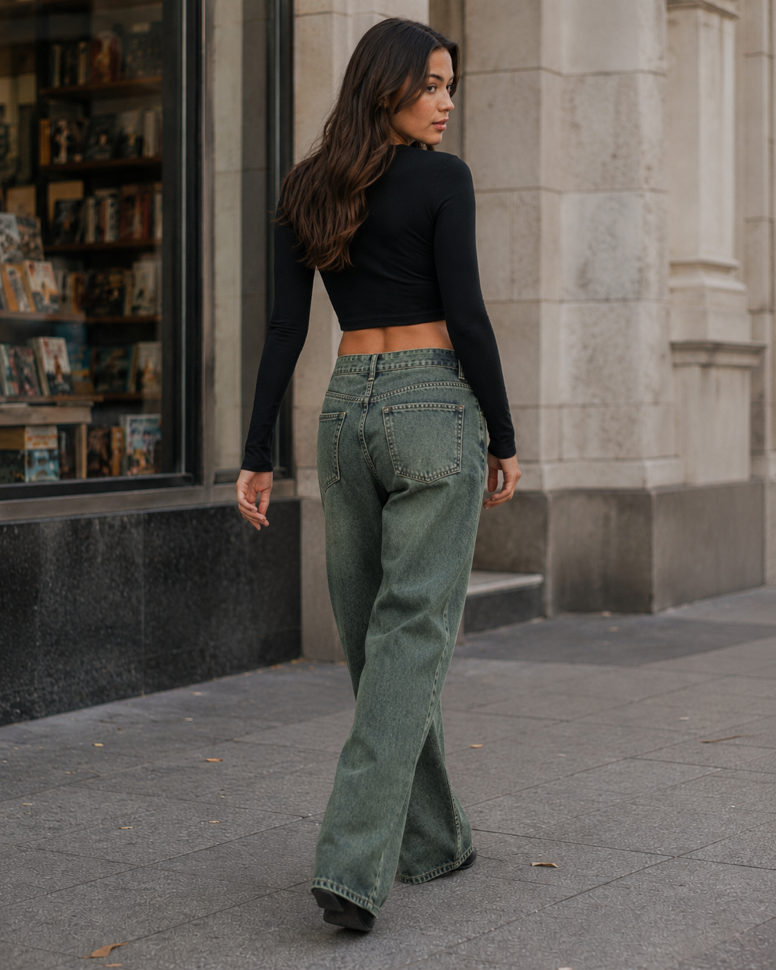 Women’s Straight Washed Denim