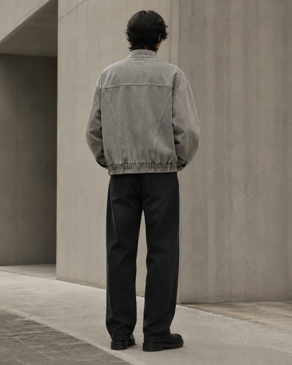 Men’s Multi-Pocket Denim Jacket