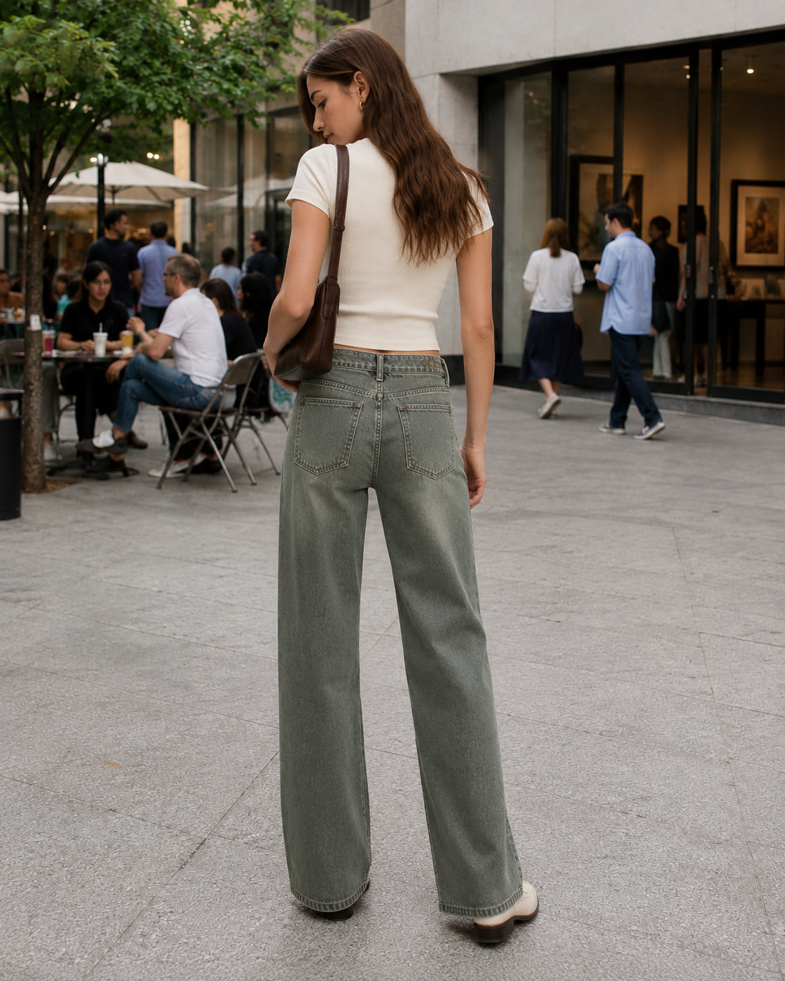 Women’s Straight Washed Denim