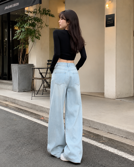 Women’s Relaxed Loose-Leg Denim