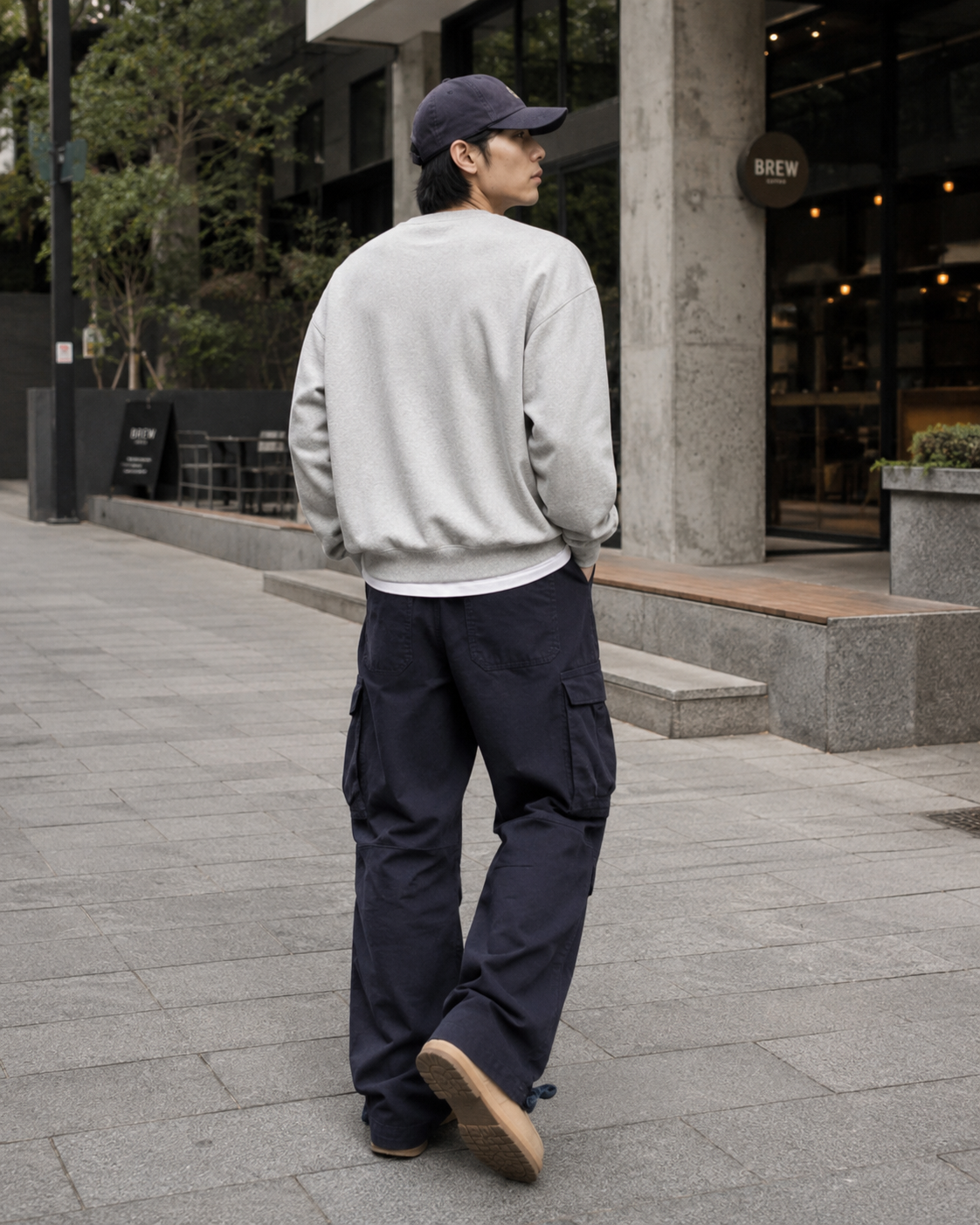 Men’s Loose Straight-Leg Denim